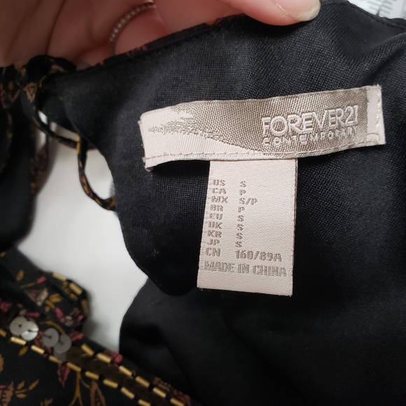 💕 Forever 21 Long Sleeves Boho Dress Size Small - Picture 3 of 15